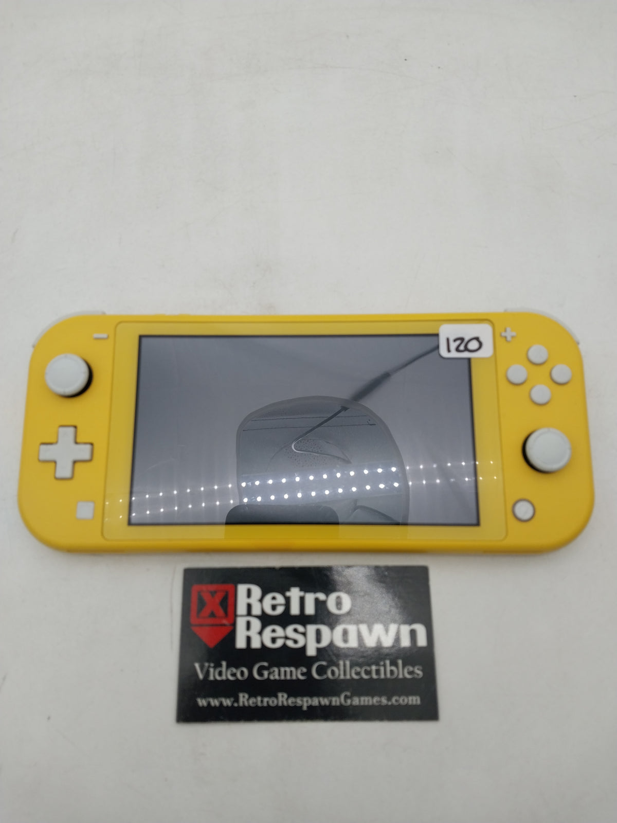 Nintendo Switch Lite [Yellow] - Nintendo Switch (Console + Charger)