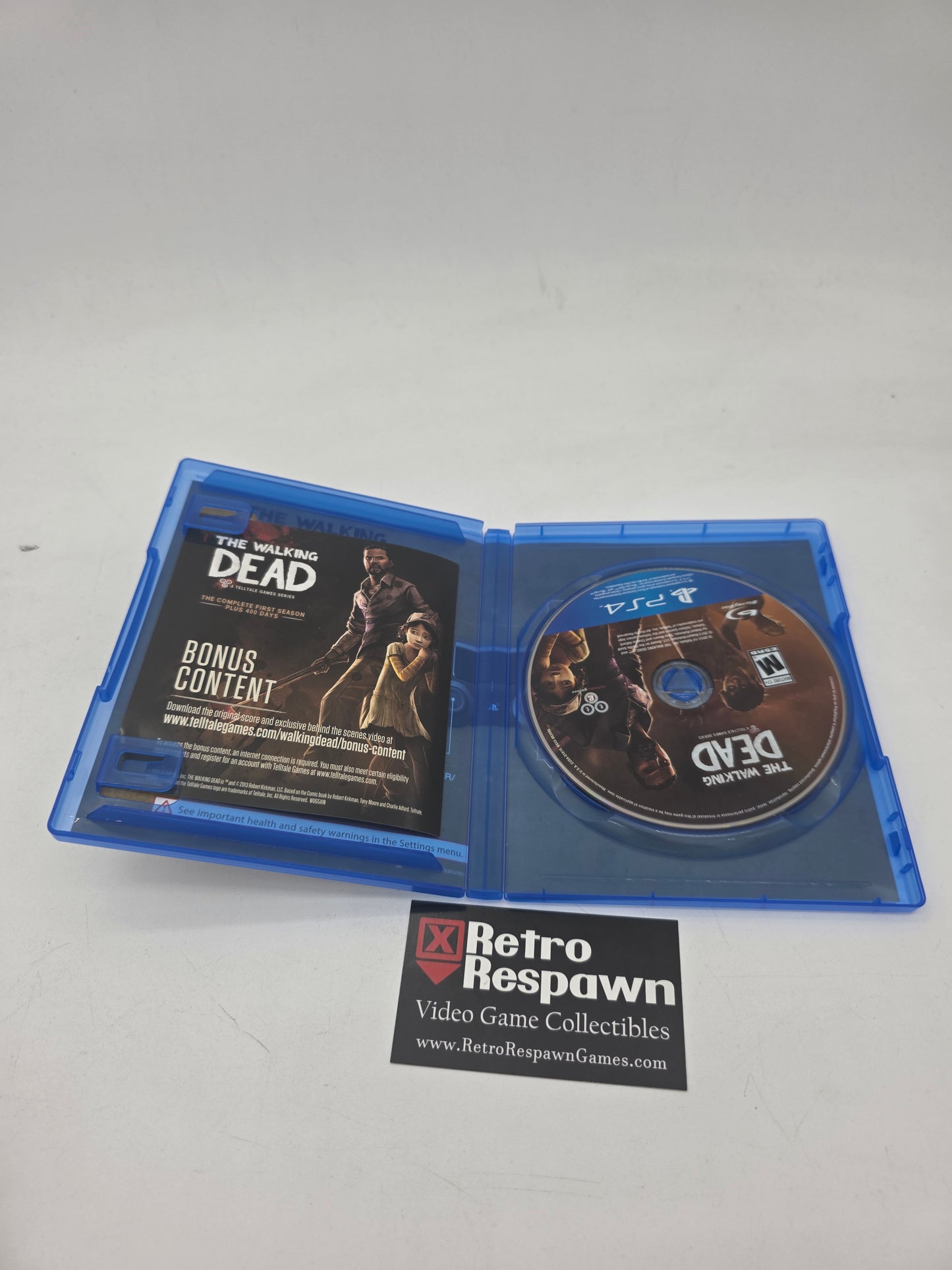 The Walking Dead [Game of the Year] - Playstation 4 (Complete)
