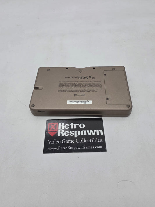 Nintendo DSi XL Bronze - Nintendo DS (Console + Charger)