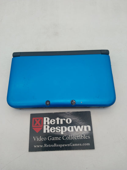 Nintendo 3DS XL Black & Blue - Nintendo 3DS (Console + Charger)