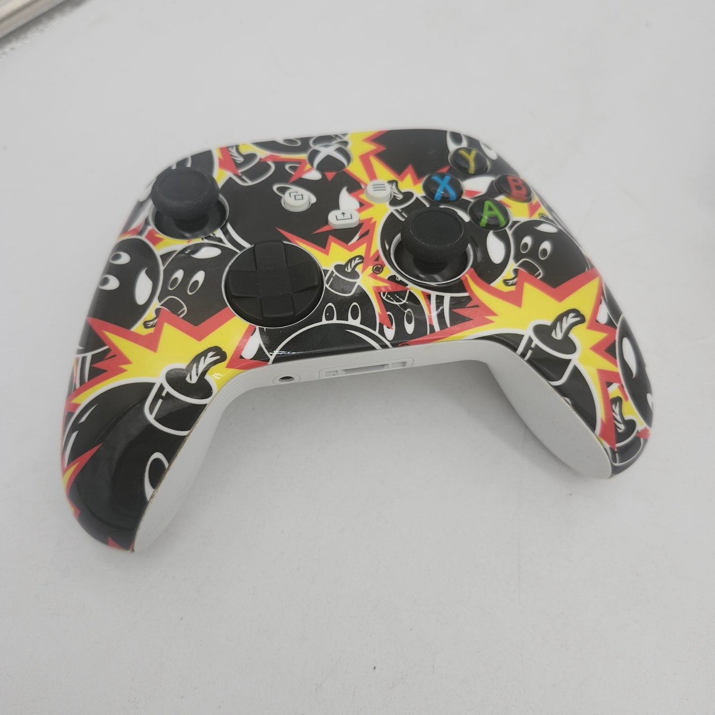 The Hundreds Series S Console + 2 Controllers - Xbox Series x/s (Complete)