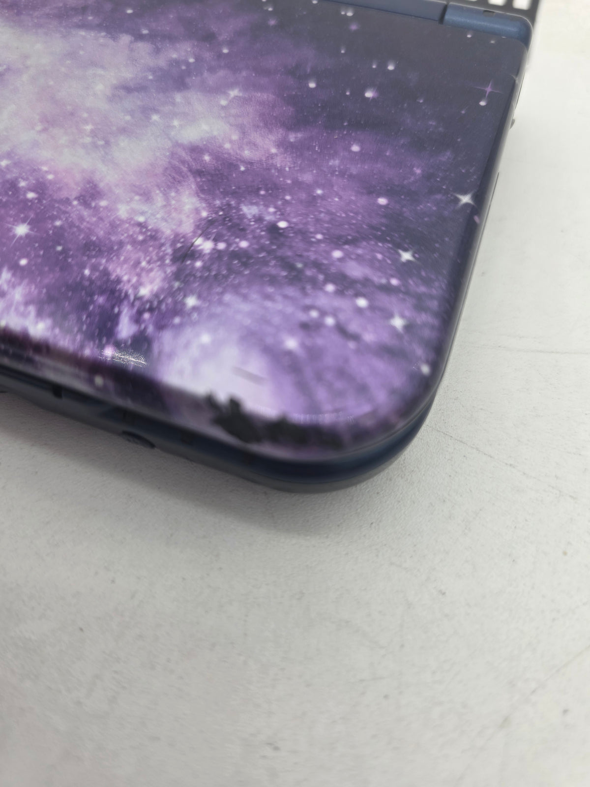 New Nintendo 3DS XL Galaxy - Nintendo 3DS (Console + Charger)