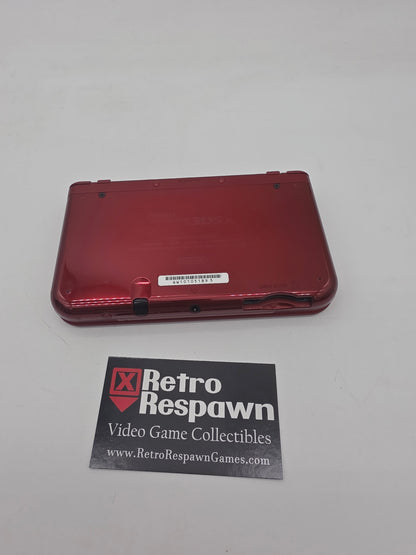 New Nintendo 3DS XL Red - Nintendo 3DS (Console + Charger)