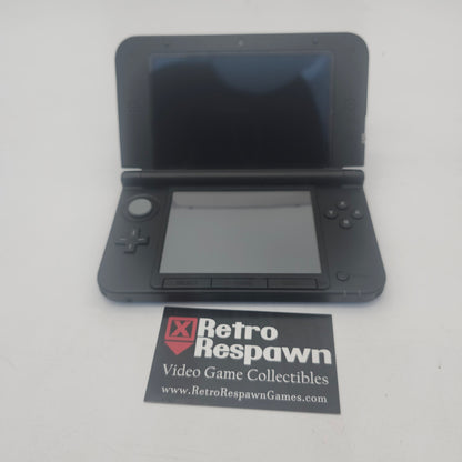 Nintendo 3DS XL Black & Blue - Nintendo 3DS (Console + Charger)