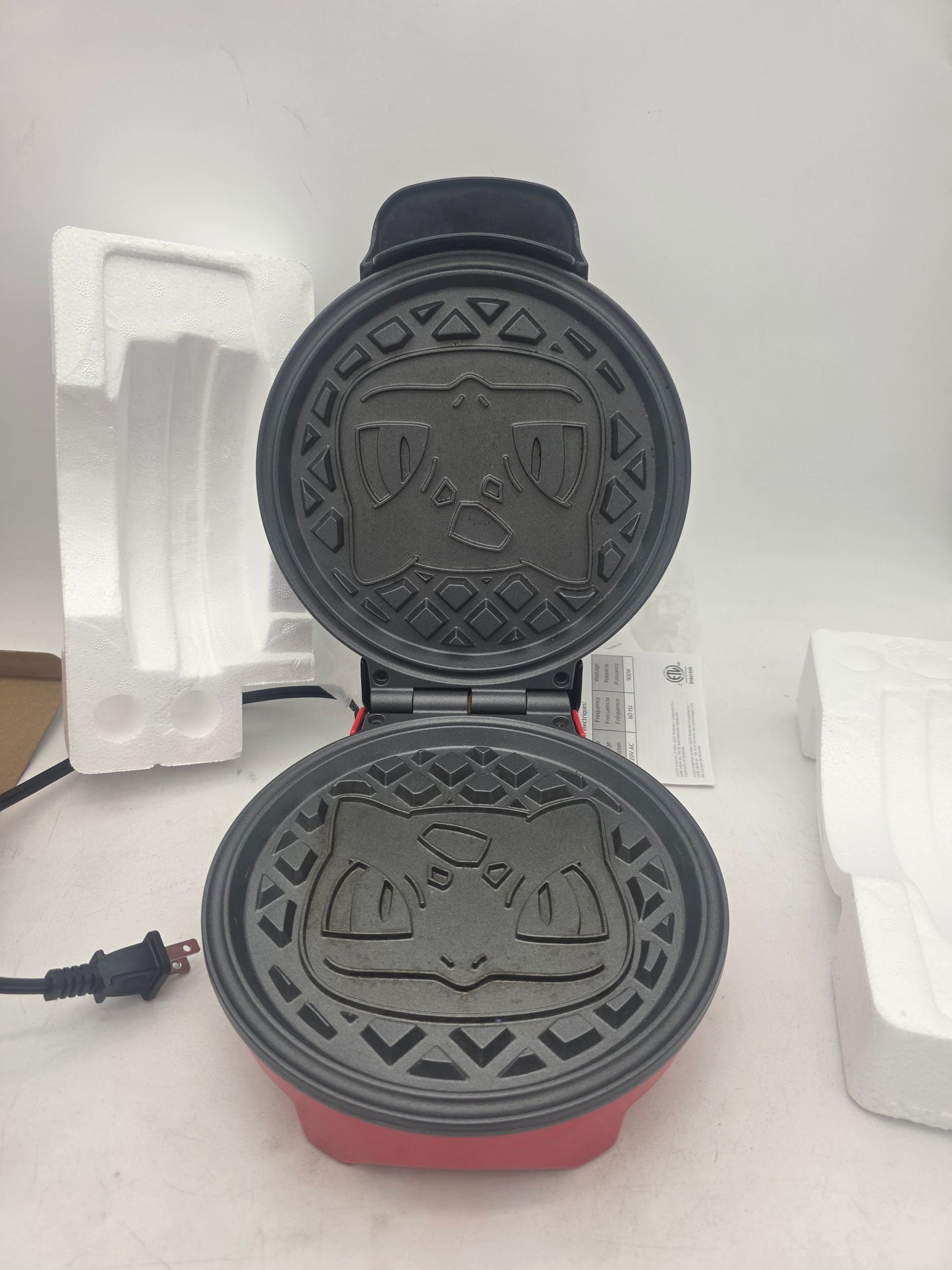 Pokemon Waffle Maker - Appliance (Complete)